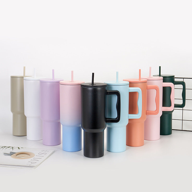 Stainless Steel Vacuum Insulated Tumbler with Handle and Straw